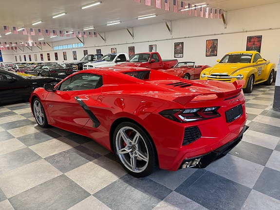 Chevrolet Corvette 8 of 30