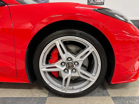 Chevrolet Corvette 13 of 30