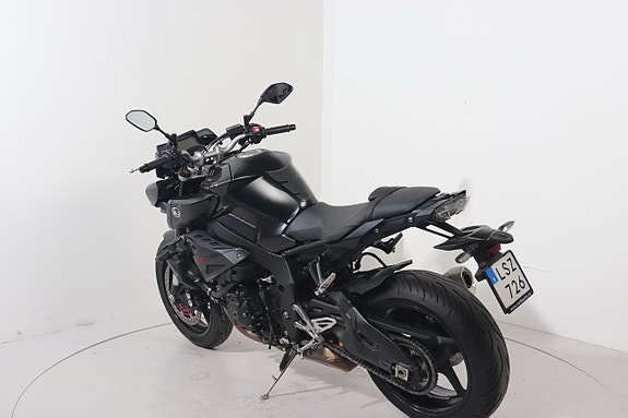 Yamaha MT-10 6 of 6