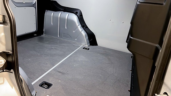 Volkswagen Caddy 11 of 21