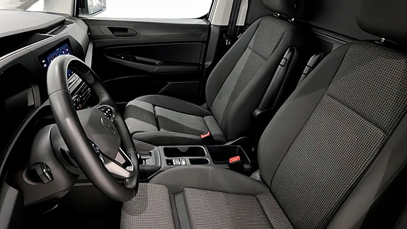 Volkswagen Caddy 8 of 21