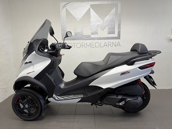 Piaggio MP3 400 HPE 10 of 12