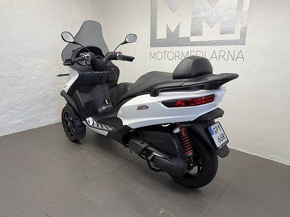 Piaggio MP3 400 HPE 8 of 12