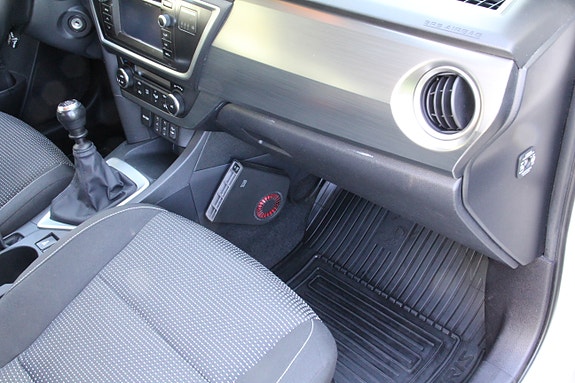 Toyota Auris 6 of 10