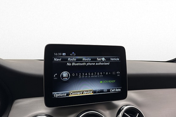 Mercedes-Benz GLA200 d 17 of 22