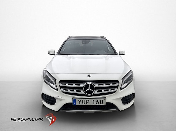 Mercedes-Benz GLA200 d 2 of 22