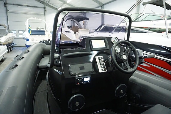Brig Eagle 5 -2019 | Evinrude E-Tec 90hk H.O | 105 timmar! 5 of 5