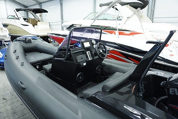 Brig Eagle 5 -2019 | Evinrude E-Tec 90hk H.O | 105 timmar! 4 of 5