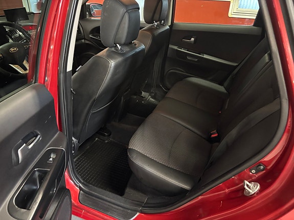 Kia Ceed 6 of 6
