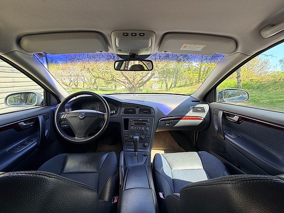 Volvo S60 7 of 11