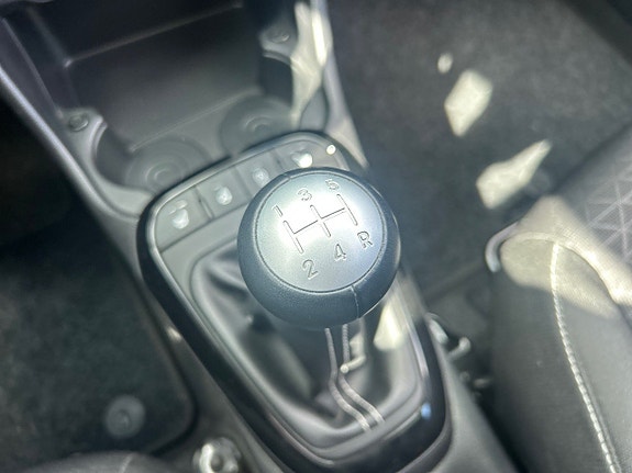 Kia Picanto 12 of 20