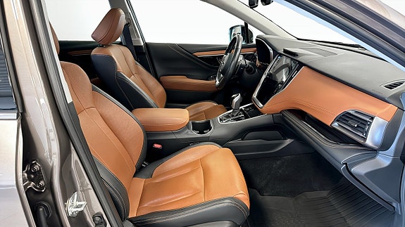 Subaru Outback 3 of 13