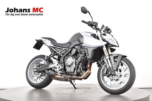 Suzuki GSX-8S ABS Nyservad