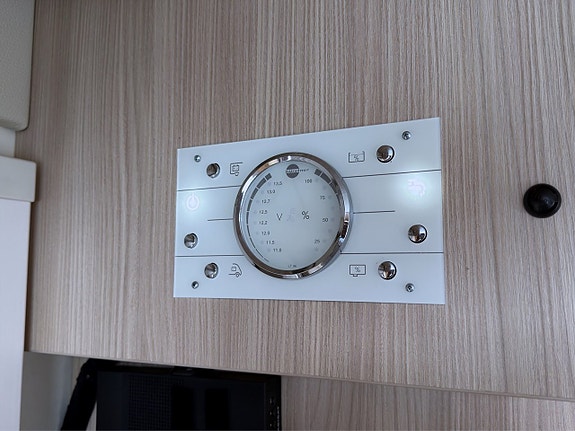 Bürstner ixeo Time IT 726 163hk Backkamera GPS Skybed Markis 18 of 22