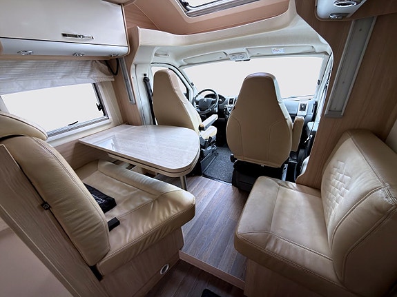 Bürstner ixeo Time IT 726 163hk Backkamera GPS Skybed Markis 9 of 22