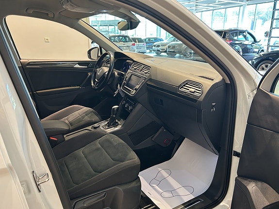 Volkswagen Tiguan 8 of 13