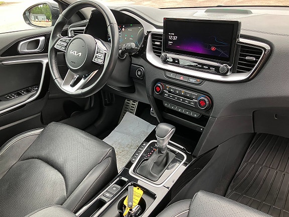 Kia XCeed 7 of 29