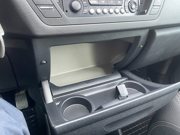 Citroen Grand C4 Picasso 21 of 21