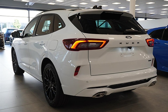 Ford Kuga 15 of 17