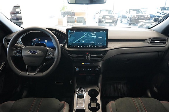 Ford Kuga 6 of 17