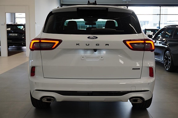 Ford Kuga 16 of 17