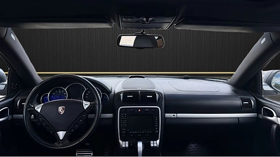 Porsche Cayenne S 8 of 12