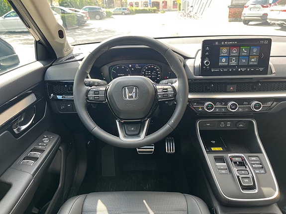 Honda CR-V 10 of 13