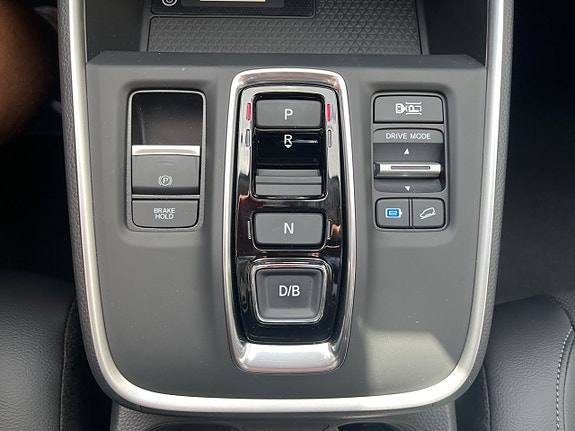 Honda CR-V 11 of 13