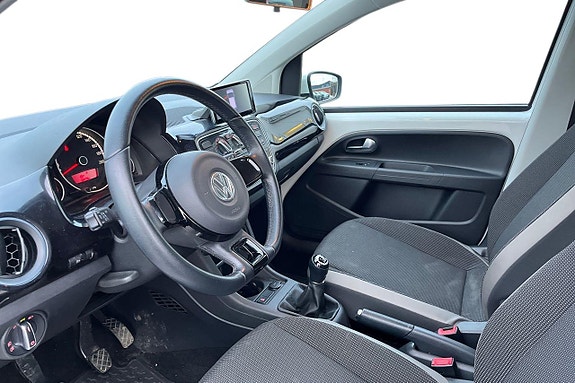 Volkswagen UP! 11 of 22