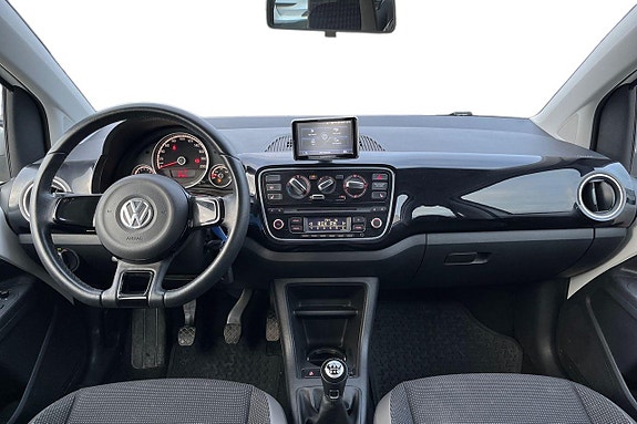 Volkswagen UP! 12 of 22