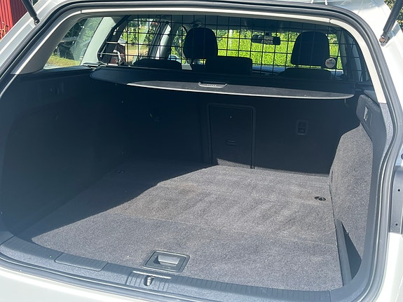 Volkswagen Golf VII 8 of 8
