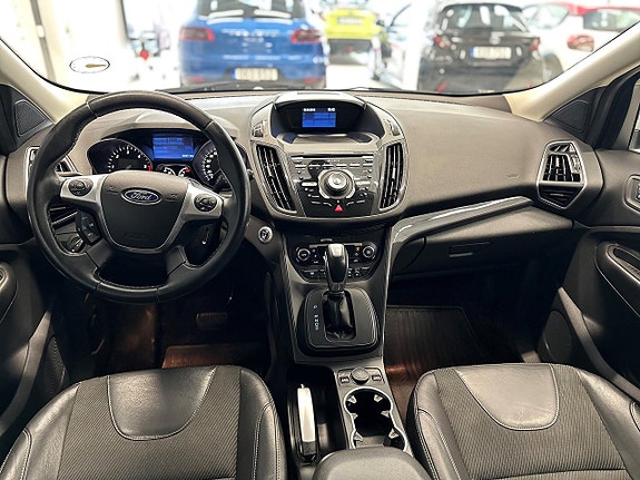 Ford Kuga 12 of 19