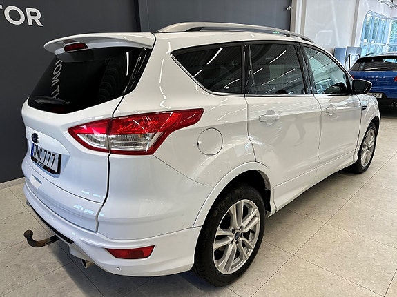 Ford Kuga 10 of 19