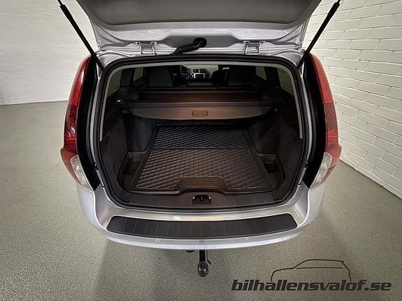 Volvo V50 6 of 12