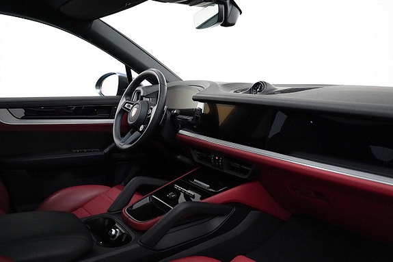 Porsche Cayenne 23 of 30