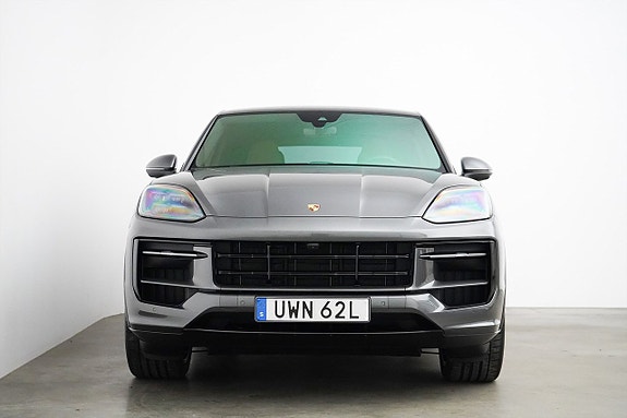 Porsche Cayenne 29 of 30