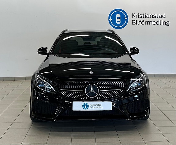 Mercedes-Benz C450 6 of 12