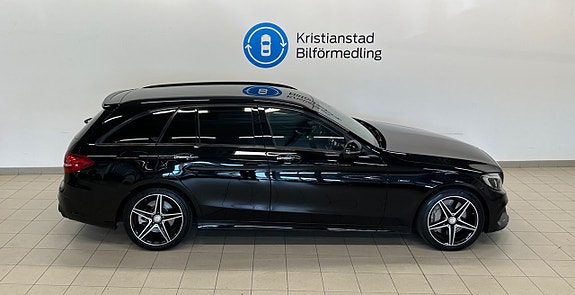 Mercedes-Benz C450 7 of 12