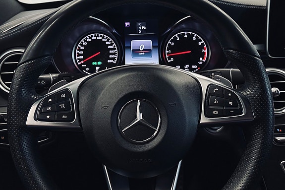 Mercedes-Benz C450 12 of 12
