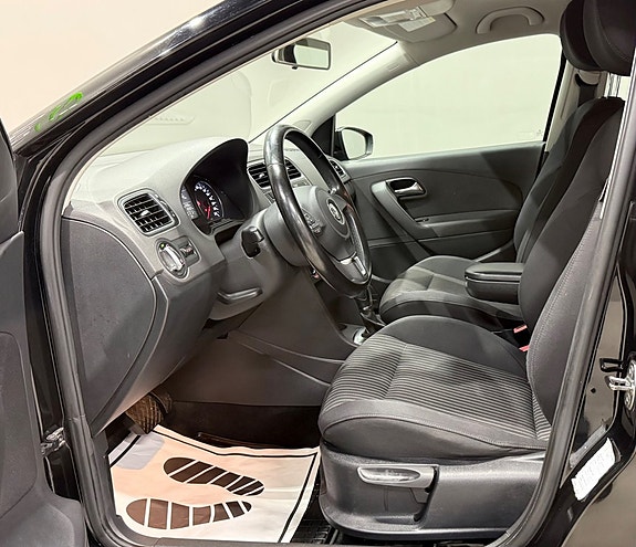 Volkswagen Polo 7 of 18
