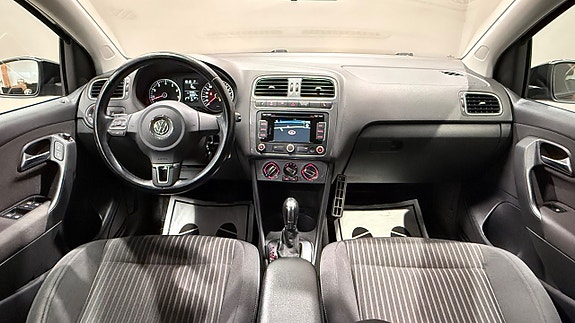 Volkswagen Polo 9 of 18