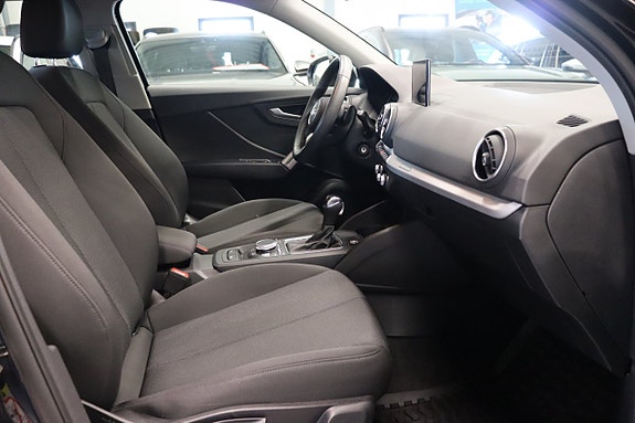 Audi Q2 9 of 26