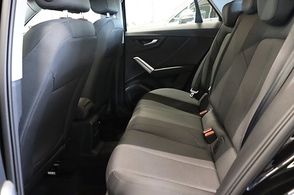 Audi Q2 10 of 26