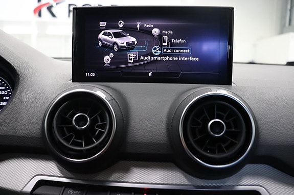 Audi Q2 24 of 26