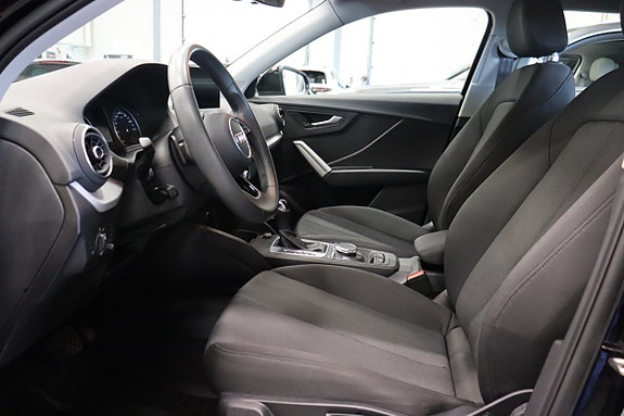Audi Q2 8 of 26