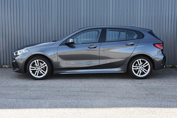 BMW 118i 6 of 19