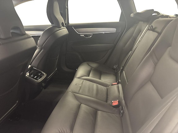 Volvo V90 7 of 13