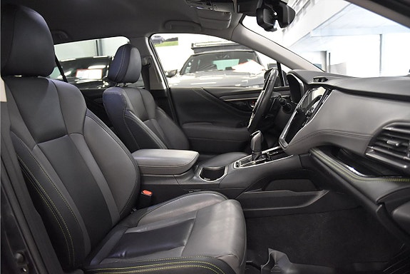 Subaru Outback 13 of 22