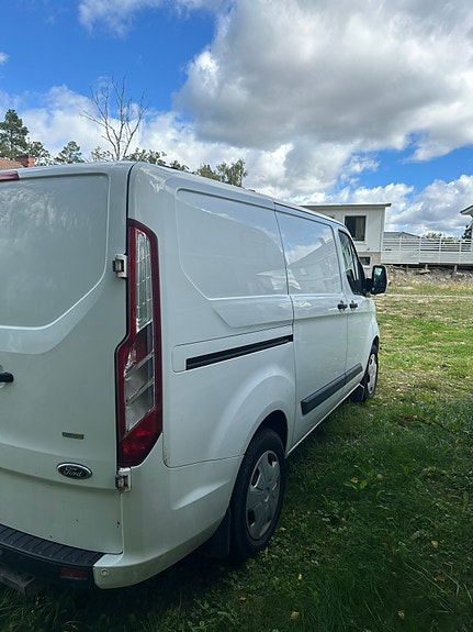 Ford Transit Custom 4 of 10