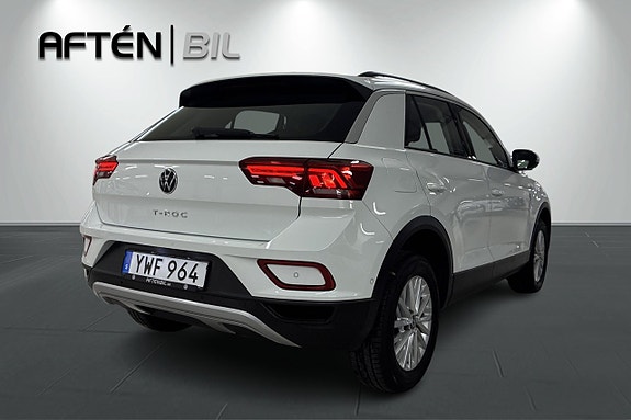 Volkswagen T-Roc 7 of 23